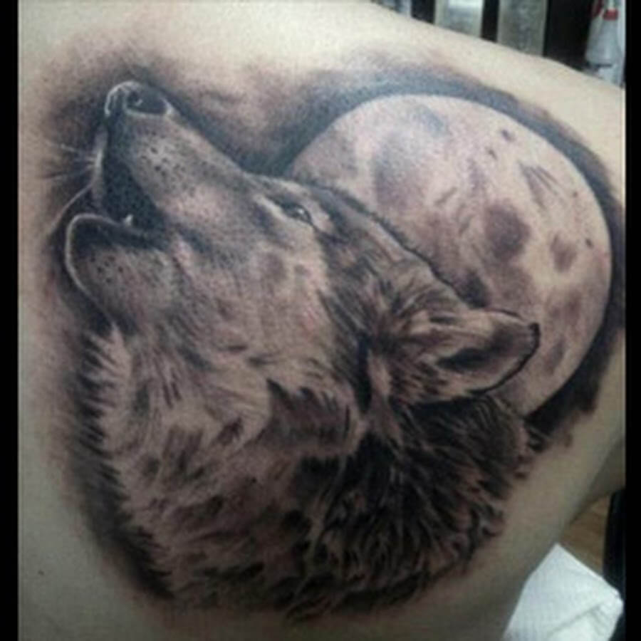 The 19 Best Howling Wolf Tattoos for Men & Women - PetPress