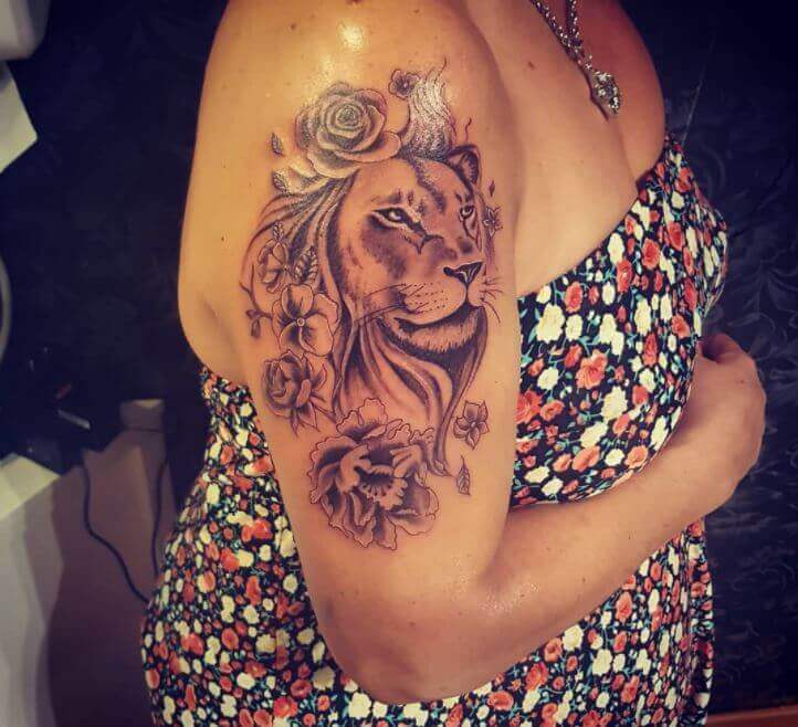 GlavportalNet on Twitter 70 Female and Male Lion Tattoos  TopTattoos  tatoofeminina  tattoo feminina 70 tattoos of female  httpstcoCJpX3EmhNM httpstcowBB86SL2tu  Twitter