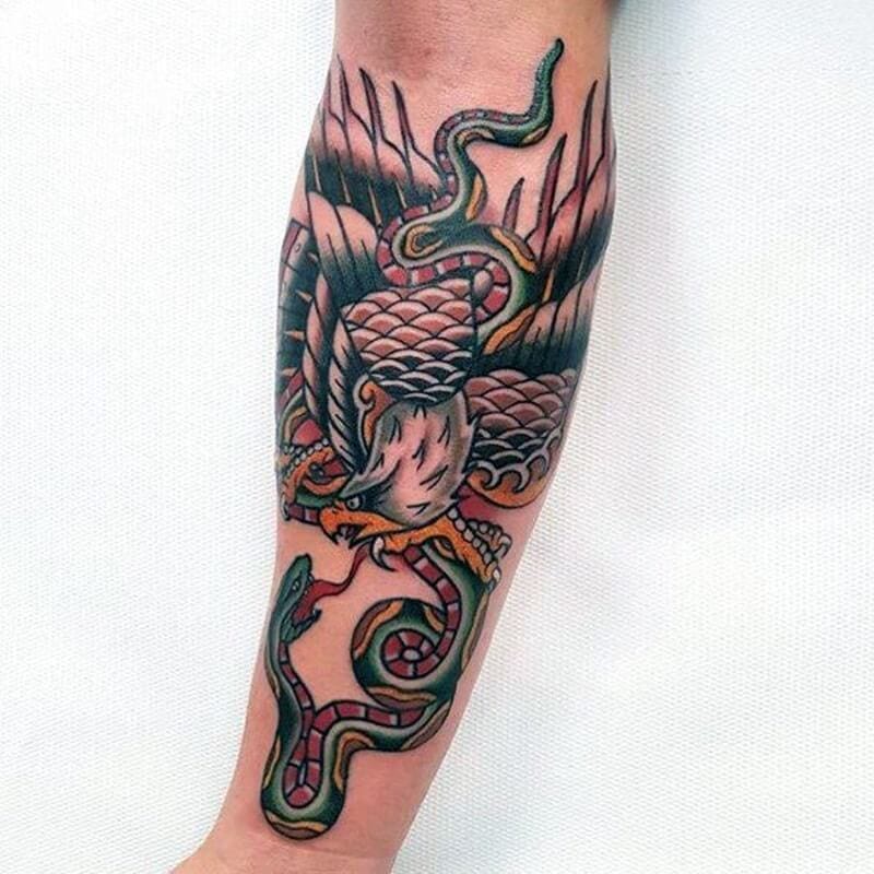 16 Realistic Eagle And Snake Tattoo Designs With Meanings - PetPress