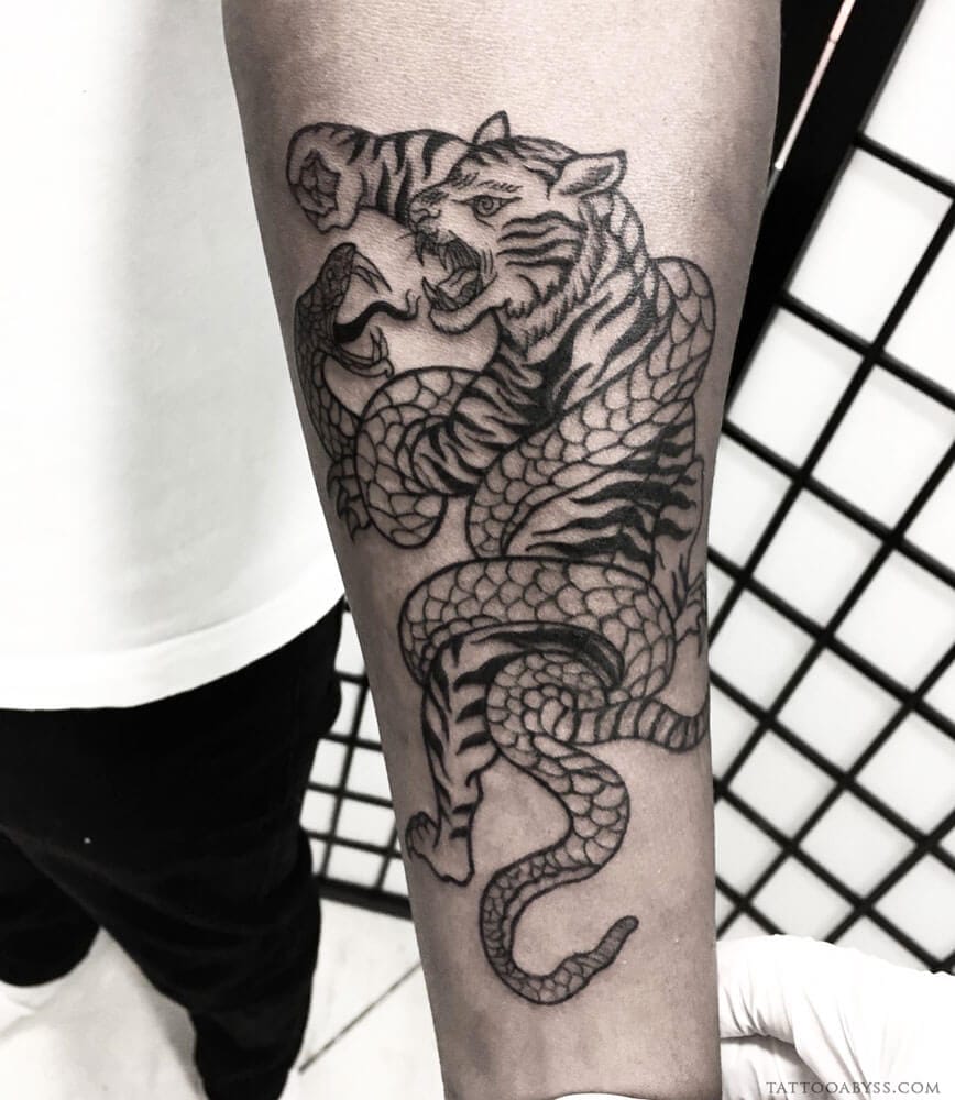 14 Snake and Tiger Tattoo Designs - PetPress