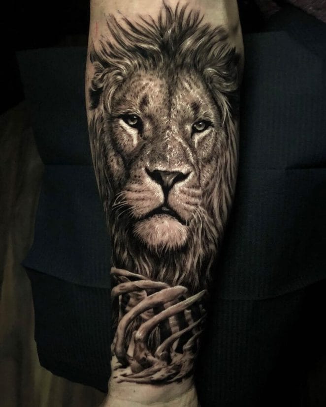 The 12+ King Of The Jungle Tattoo Designs - Lion Best Tattoo Ideas