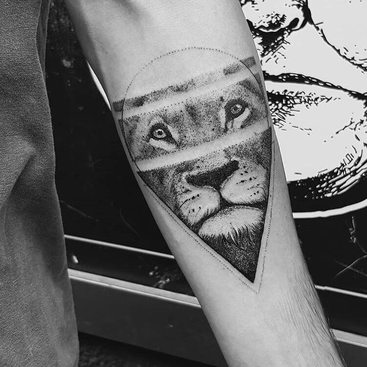 15+ Black Lion Tattoo Designs - PetPress