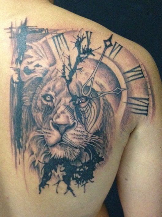 15+ Lion and Clock Tattoo Designs Cool Lion Clock Tattoos