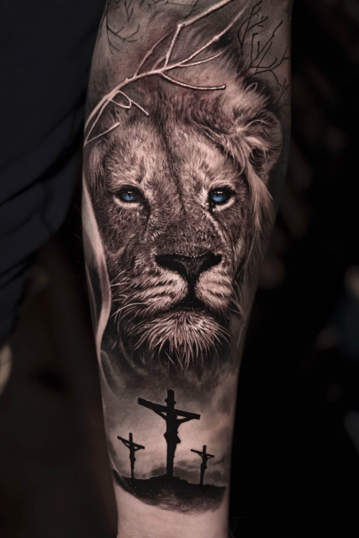 12+ Best Lion & Cross Tattoo Designs PetPress