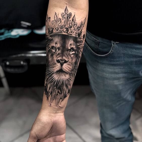 15+ Best Lion Tattoo Designs For Men - PetPress