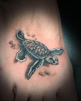 25+ Minimalist Turtle Tattoo Designs That Will Inspire You To Get Inked ...