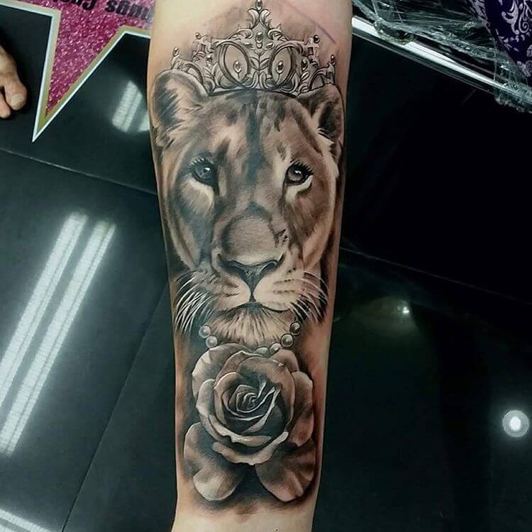 10+ Best Lioness Tattoos Queen Tattoo Ideas PetPress