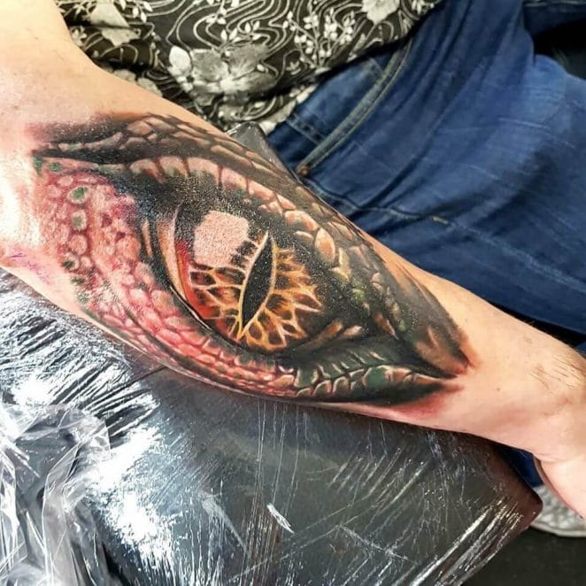 15+ Best Reptile Eye Tattoo Designs - PetPress