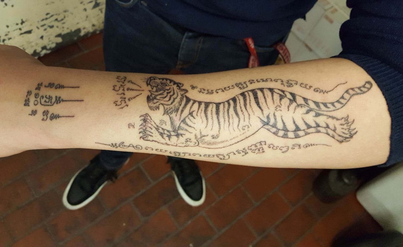 10+ Sak Yant Tattoo Ideas Tiger Tattoo Designs PetPress