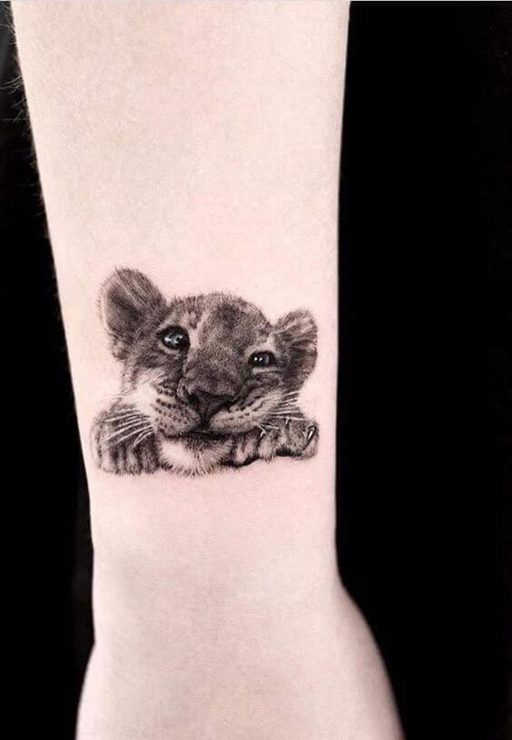 10+ Small Lion Tattoos For Women - PetPress