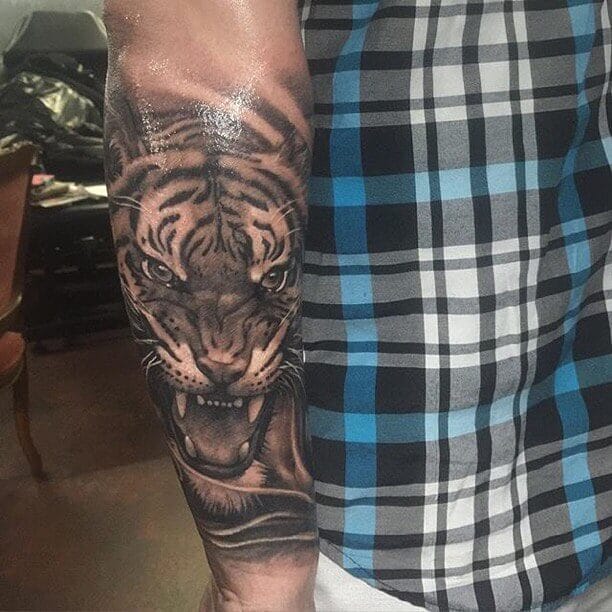 15+ Best Arm Tattoo Designs - Tiger Tattoo Ideas - PetPress