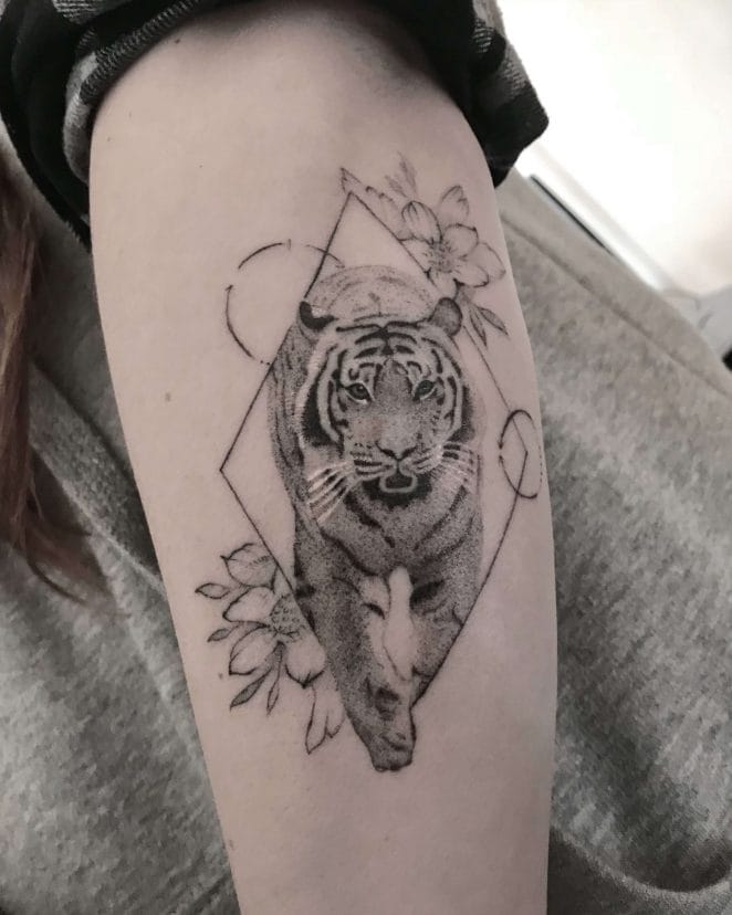12+ Best Tiger and Flower Tattoo Designs - PetPress