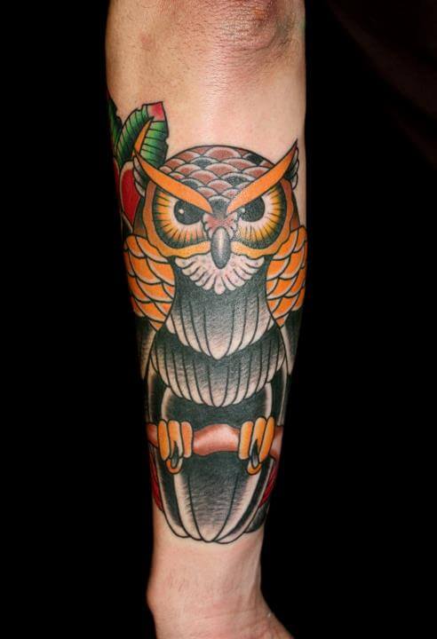 traditional style owl tattoo