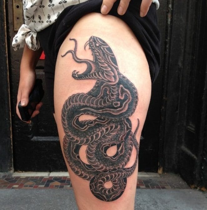 simple-coil-snake-tattoo