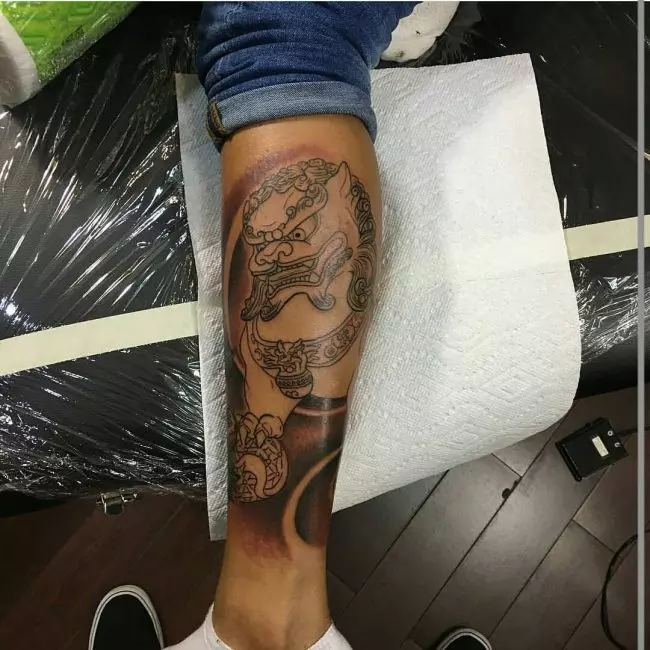 leg foo dog tattoo