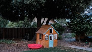 diy dog house door flap