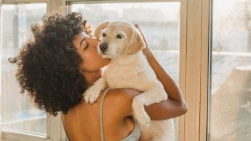 a-dogs-kisses-are-more-valuable-than-diamonds-they-are-filled-with-unconditional-182278-1